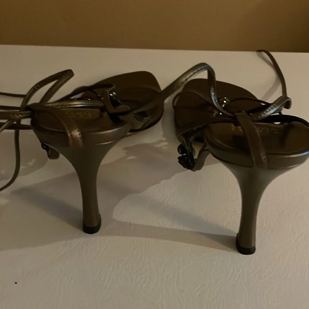 Ladies Sandals - Picture 12 of 13